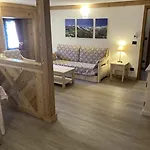 公寓式酒店 皇家居住城堡酒店