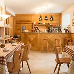 公寓式酒店 皇家居住城堡酒店 科涅
