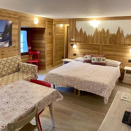 Lejlighedshotel Château Royal 3*
