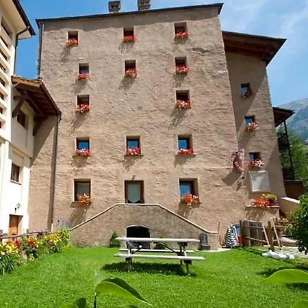 Aparthotel Chateau Royal 4*