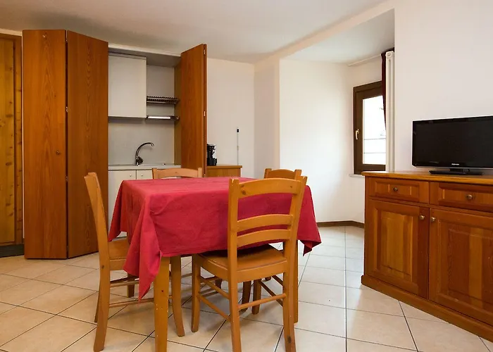 Chateau Royal Aparthotel