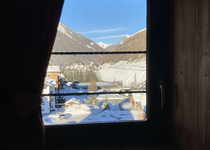 皇家居住城堡酒店 公寓式酒店 科涅